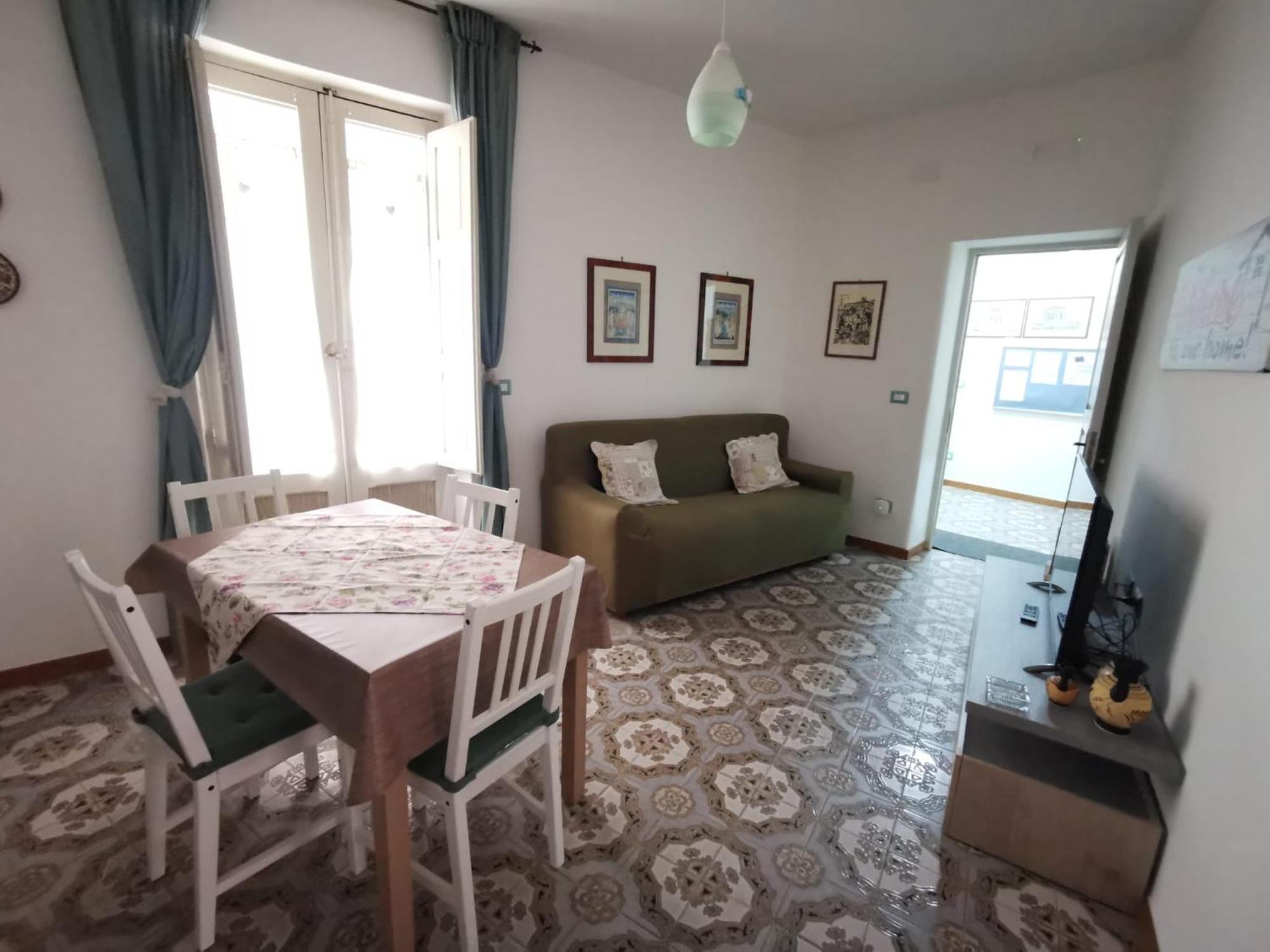 Una Scala Dal Centro أغريجنتو المظهر الخارجي الصورة